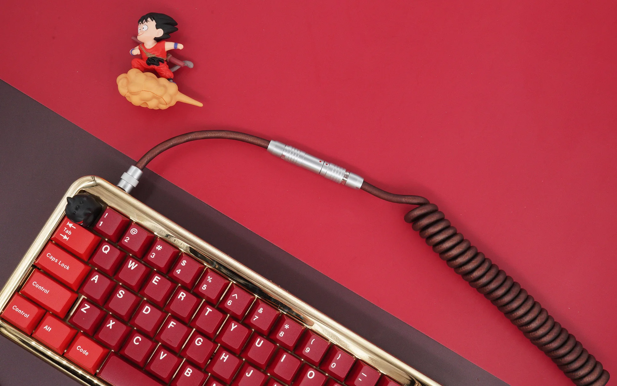 GeekCable handmade custom keyboard cable Type-C rubber data cable with aviation plug wine brown red