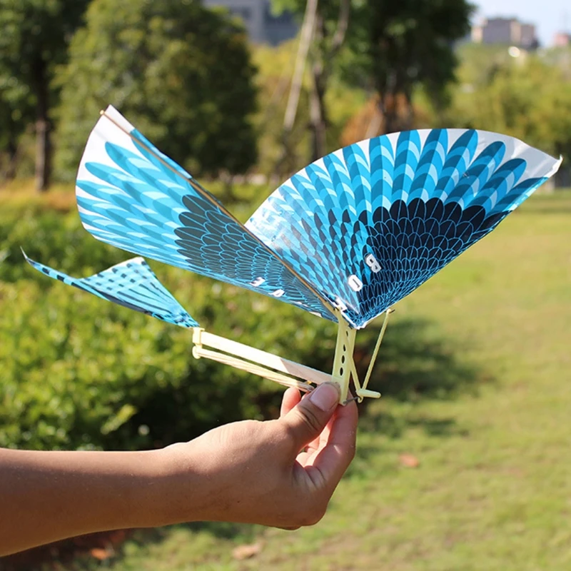 D7YD 10 Uds elástico banda alimentada vuelo cometa aves juguete niños divertido regalo libre