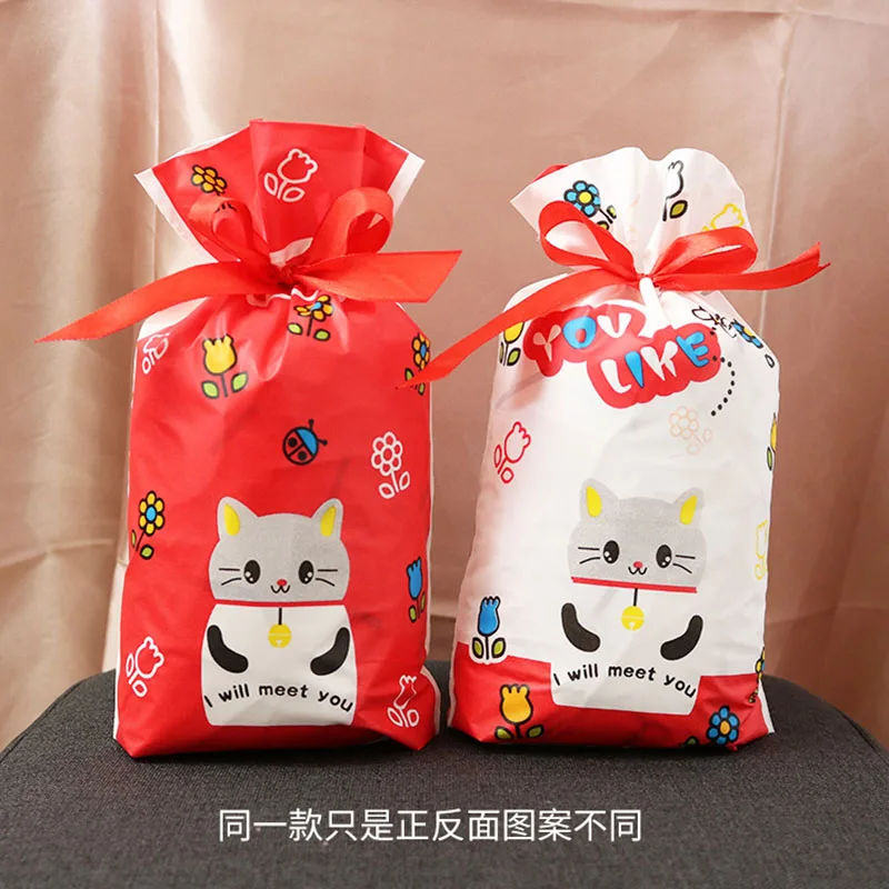 AQ 50pcs Creative Red White Different Patterns On Both Sides Cute Cartoon Cat Colorful Decoration Party Ribbon Drawstring Bag