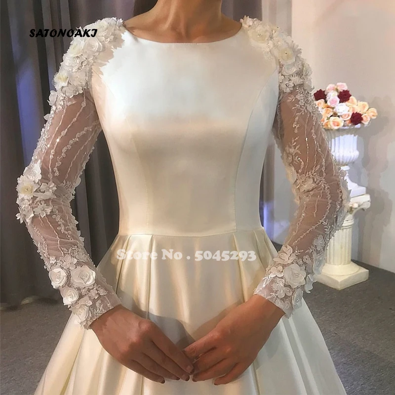 Abito da sposa in raso di lusso 2023 manica lunga con lacci in cristallo con scollo tondo con abito da sposa Royal Train Vestido De Novia