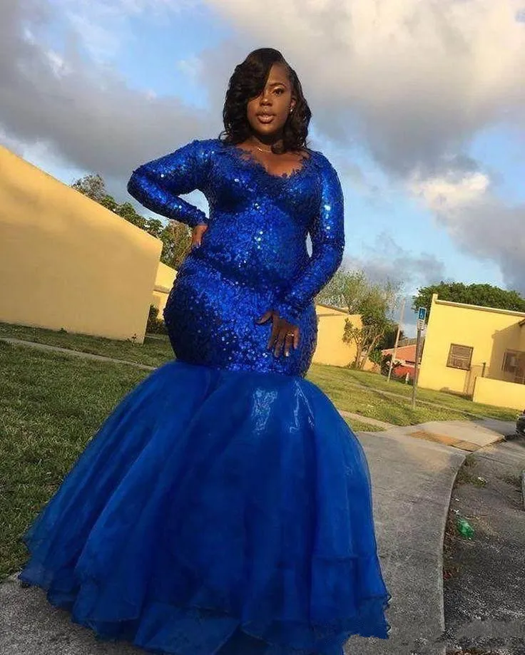 Mermaid Royal Biru Renda Gaun Prom 2019 Panjang Leher V Seksi Payet Lantai Panjang Pesta Malam Prom Gaun Prom gaun