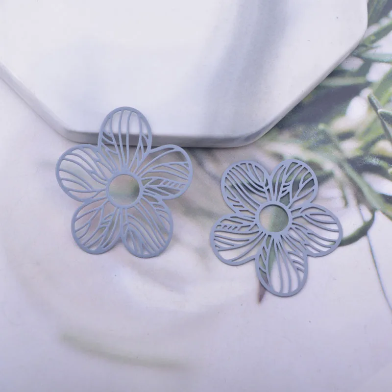50 Stück AB6540 31*28mm bemalte Blumenanhänger DIY Schmuck Ohrring Zubehör – Detail 9