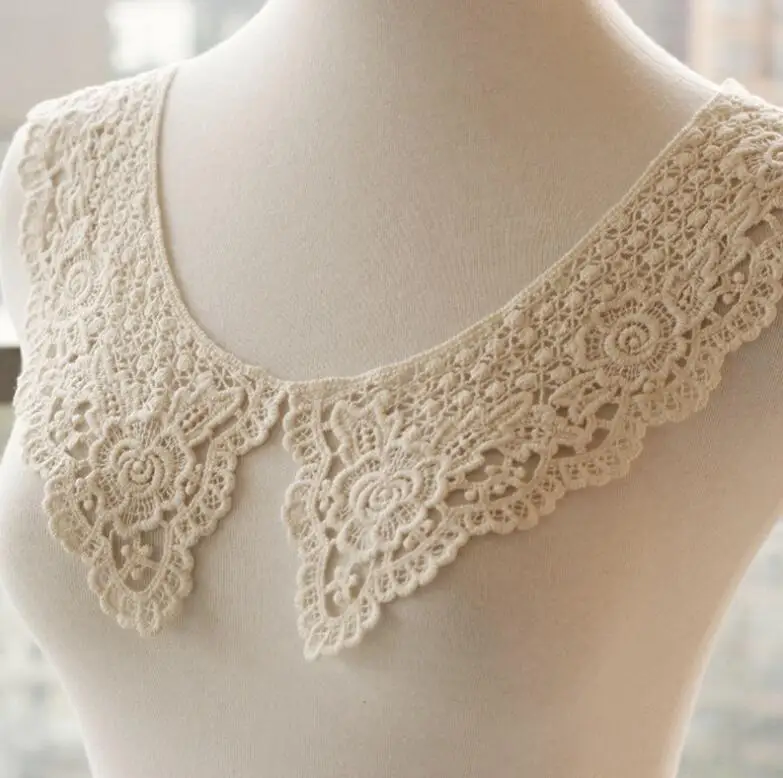 1 Pair 36.5*6.5cm Beige Cotton Beautiful Clothing Decorative Lace Patch Neckline Lace Collar