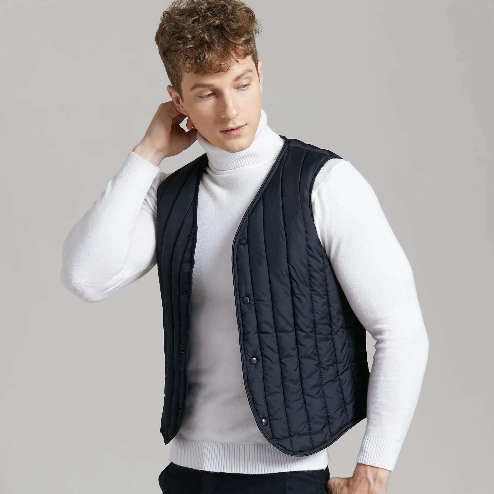 

Boys Quilted Vest Male V-neck Pleated Short Oversized Slim Fit Black Cotton Vest Men Casual Warm Winter Clothing Sleeveless Coat