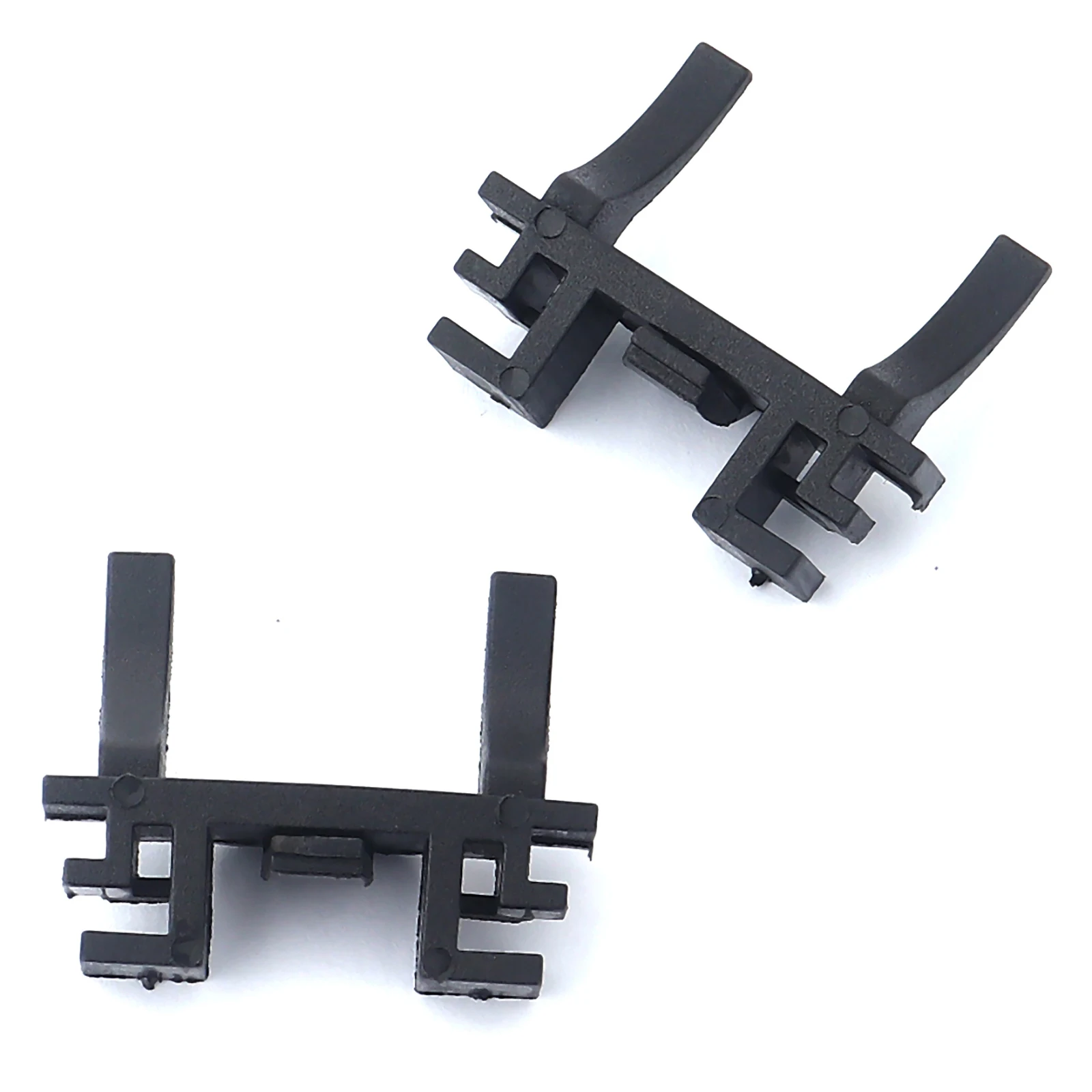 

2Pcs Car H7 LED Headlight Bulb Holder Base Adapter For 2017 New Focus Low Beam Headlamp Mount For Land Rover Discovery FIAT 500