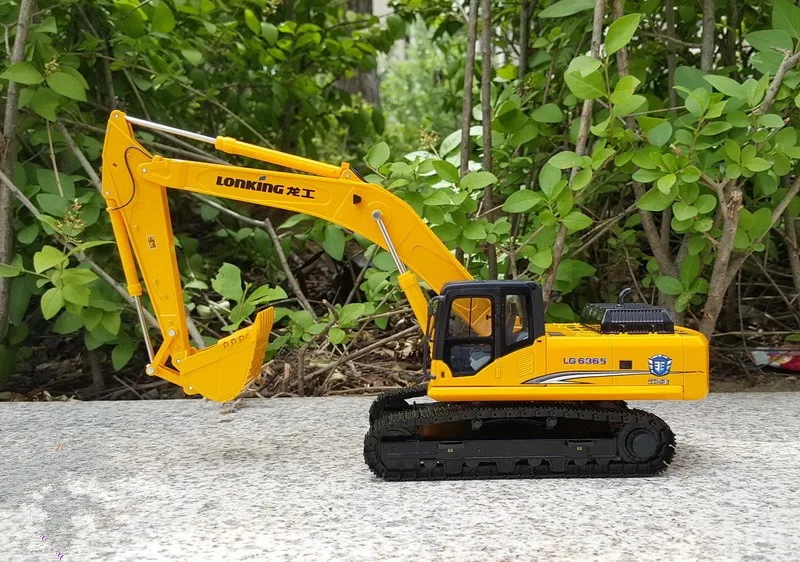 Collectible Alloy Model 1:35 Scale Lonking LG6365 Hydraulic Excavator Construction Vehicles DieCast Toy Model Replica