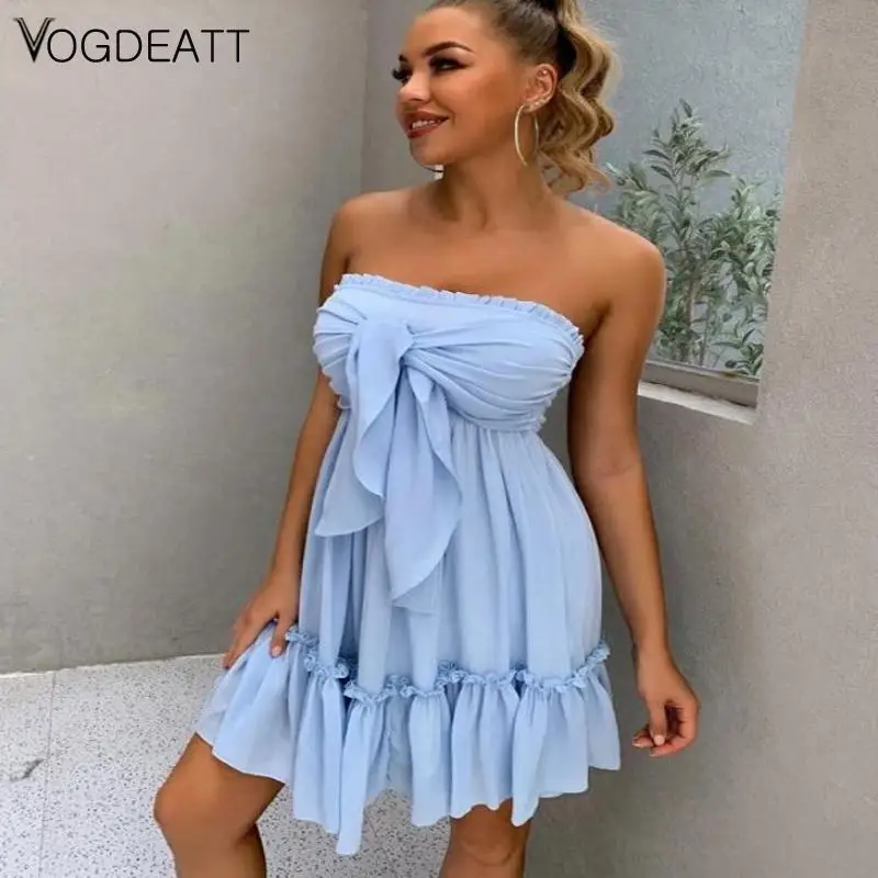 女性のためのレースアップミニドレス,裸の肩,ファッショナブルなノースリーブの衣服,プリーツ裾,ストラップ付き,日常着