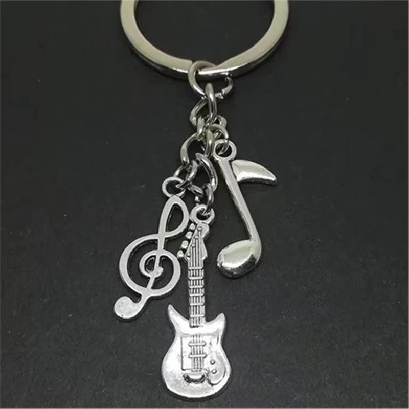 Antique Silver Color Music Note Guitar keychain, Guitar Keyring Creative Gift for Music Lovers