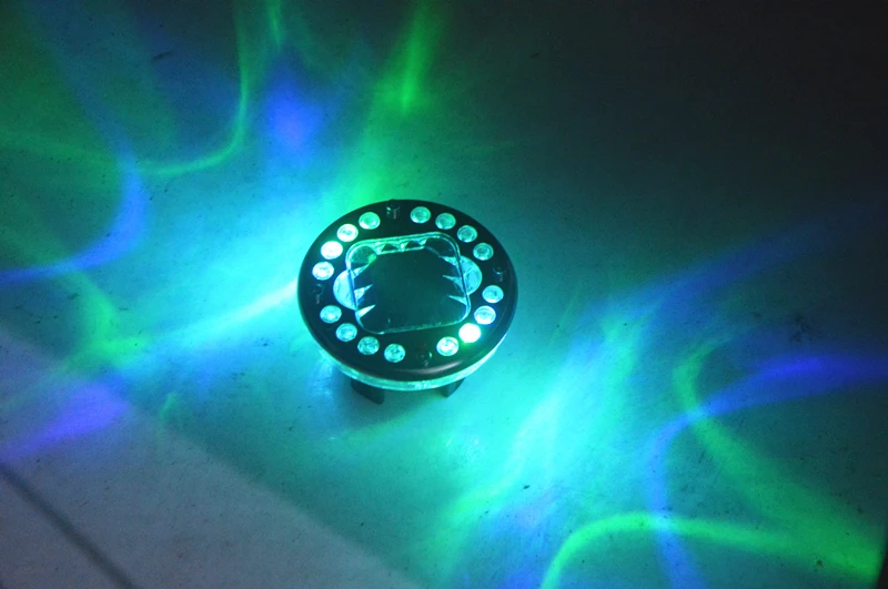 Remote 16 LED Flash Solar Light RGB LED Lamp Car Styling Refitting Wheel Hub Cap Rim Cool Decoration Colorful