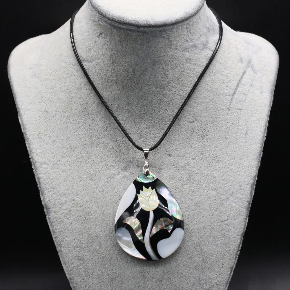 Natural Shell Necklace With Drop-Shaped Rose Flower Pendant Leather Cord 2MM Charms For Elegant Women Love Romantic Gift