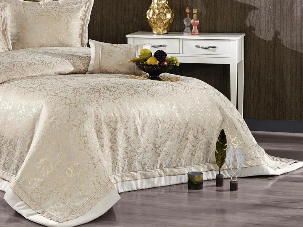 Viola Double Bed Cover Set Ecru