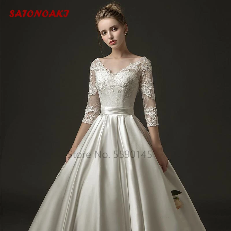 2024 Modest Ball Gown Satin Lace Wedding Dress With 3/4 Sleeves V Neck Corset Back Bridal Vintage Custom Made Vestido De Novia