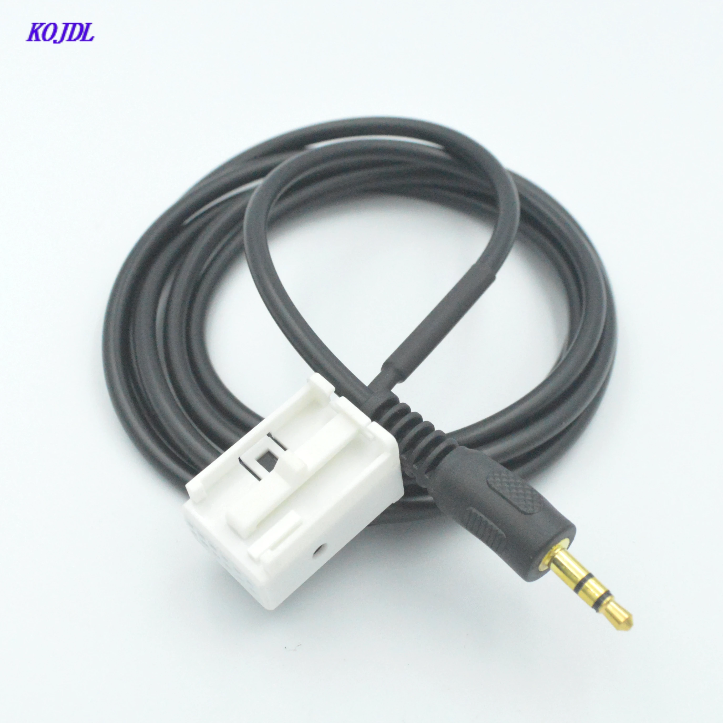 Car Radio 3.5MM Aux Cable MP3 Input Audio Adapter 1.5M For Peugeot 307 308 408 407 507 Triumph Sega Citroen C5 RD4 C2 KOJDL