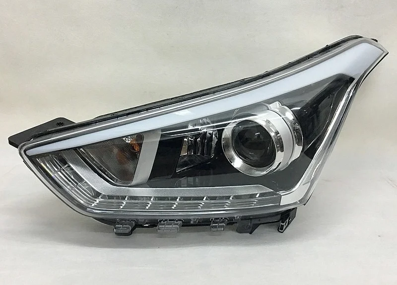 

Eosuns Headlight Assembly for for Hyundai Ix25