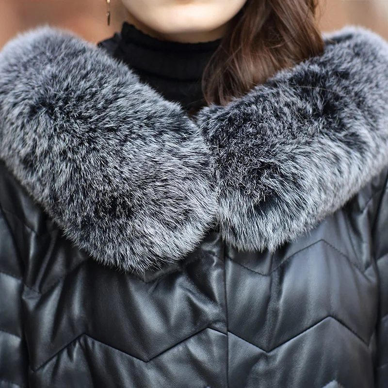 Chaqueta femenina de piel auténtica de invierno de marca 2020 nueva chaqueta de piel de zorro con capucha de piel de oveja abrigo de pasarela de lujo con cremallera abrigo largo cálido