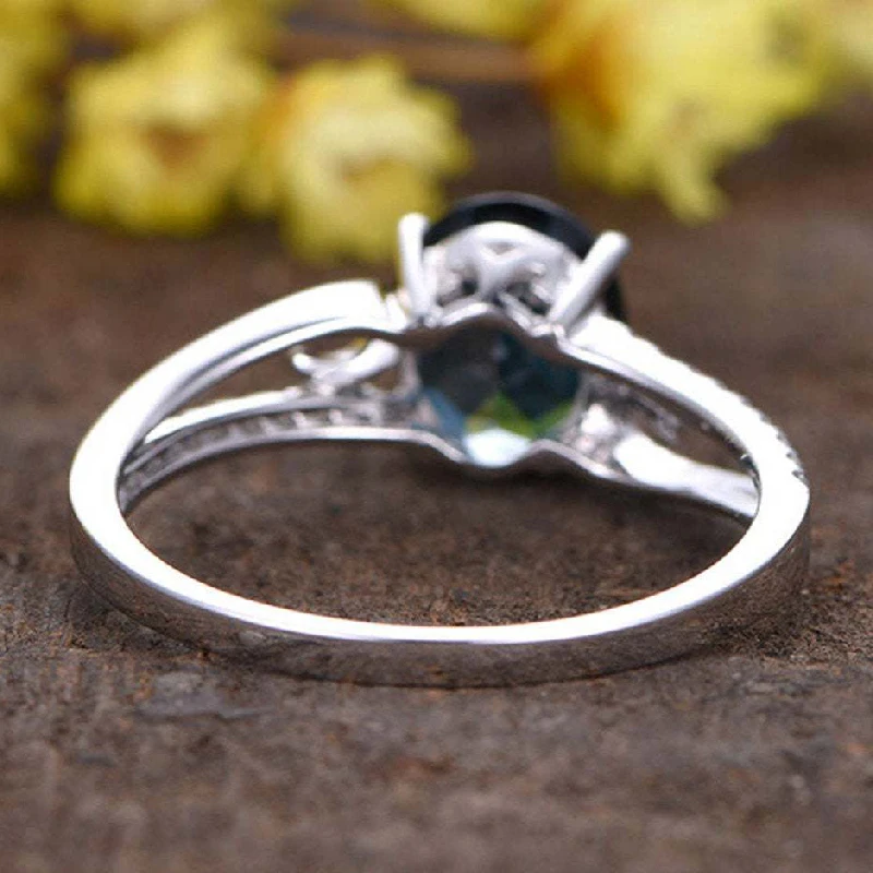 Trendy Rings for Women 925 Silver Jewelry Oval Shape Sapphire Zircon Gemstone Finger Ring Wedding Promise Party Gift Accessories