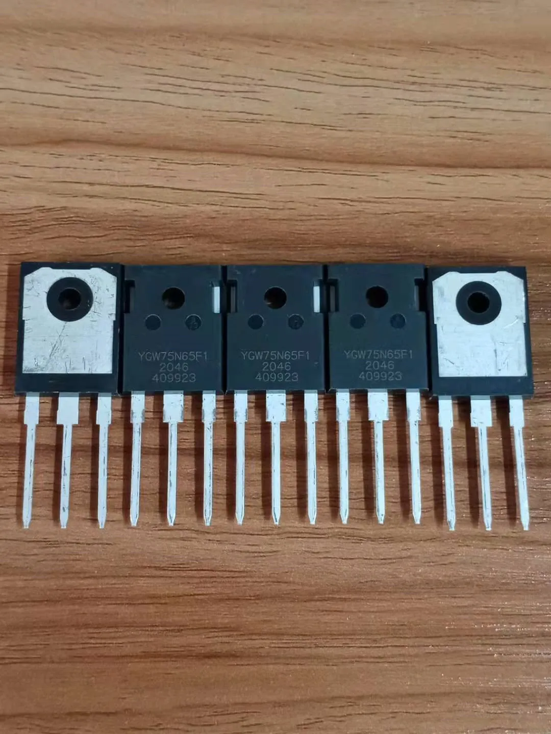 10pcs/lot   75N65F1   YGW75N65F1  75A650V TO-247