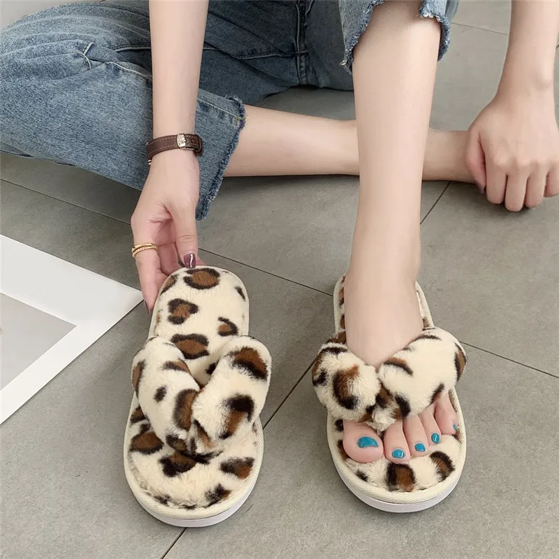 COOTELILI Woman Slippers Winter Shoes For Women Platform Home Slippers Faux Fur Warm Shoes Mid Heel Female Slides Plus Size 42