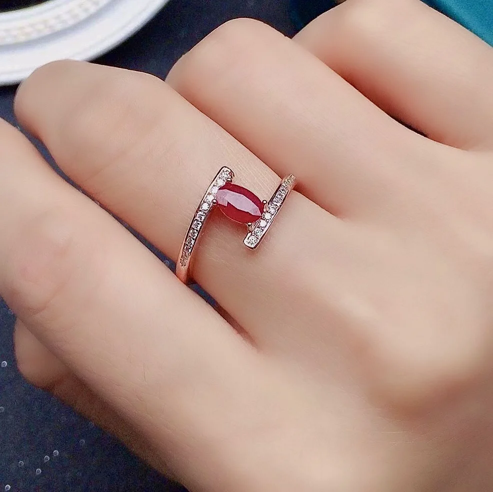 

Design Style Silver Ruby Ring for Party 0.5ct 4mm*6mm Natural Ruby Silver Ring Brithday Gift for Girl Friend