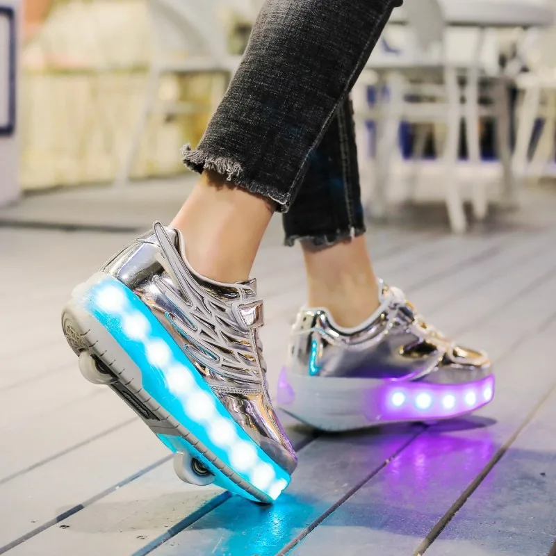 2023 Roller Skates USB Charge Child Sneakers Boy Girls Gift Led Light Shoes With 2 Wheels Convertible Sport Flying Shoes Flash