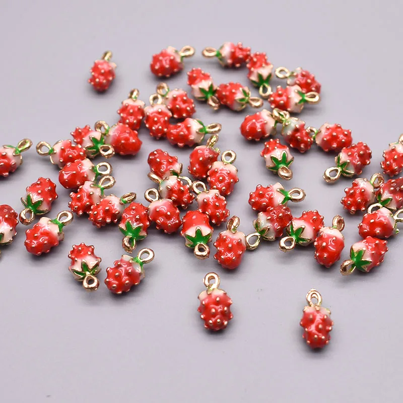 

Маленькие эмалированные 3D бусины в форме клубники из металлического сплава для изготовления ювелирных изделий, ожерелий, сережек, милый фрукт