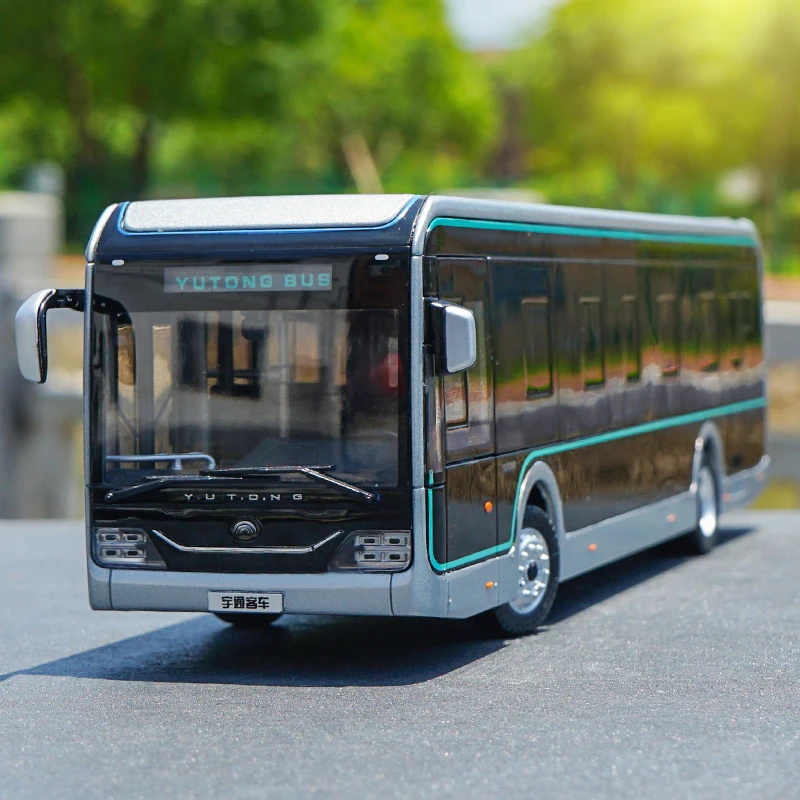 

Original authorized authentic 1:42 Diecast Model for Yutong U12 Z0A Bus (with Lights) Alloy Toy Miniature Collection Gifts