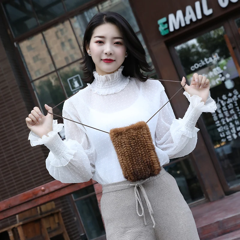 2024 New Real Mink Fur Small Bag Girl Mini Fur Mobile Phone Bag Female Fashion Crossbody Bag Real Mink Fur Fur Loose Change Bags