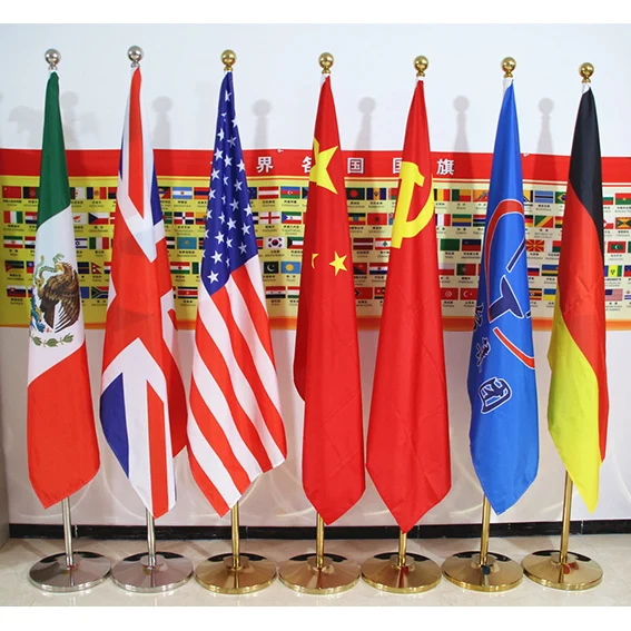 Quality 2M, 2.6M, 3M Office Decoration National Telescopic Gold or Silver Pole Stand Flag, Single Pole