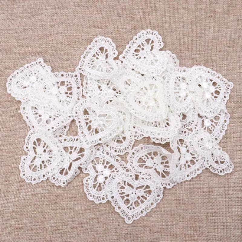 20pcs/lot Heart Lace Fabric Applique Mesh Trim Garment Accessories Sew On Guipure Lace Fabric Decoration 4.9x5.3cm