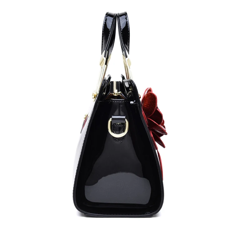 New fashion trend top handle bag patent leather women\'s messenger bag flowers decoration leather shoulder handbag famous brand