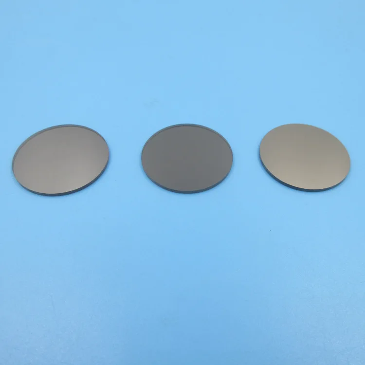 

Attenuator with 1% Transmittance, Neutral Filter, Gray-Scale Mirror, Attenuator, and Various Transmittances Can Be Customized