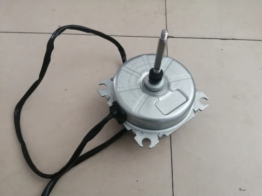 Low-speed three-phase permanent magnet brushless AC brushless wind turbine hand-cranked hydraulic 12-220V