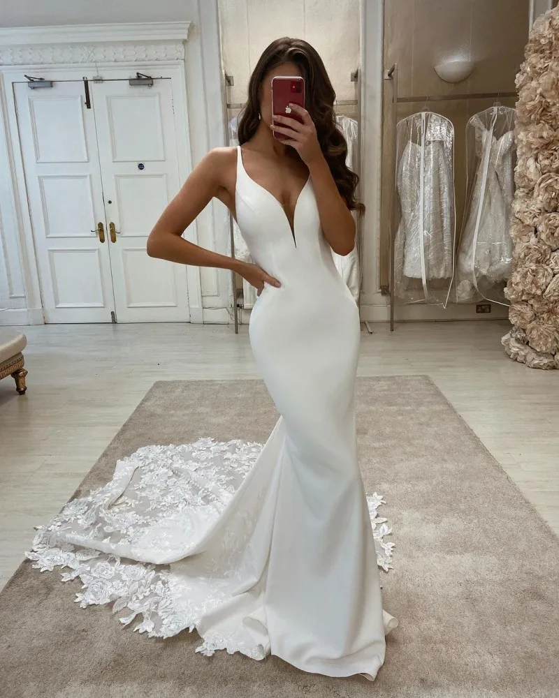 Vestido De Novia De sirena con tirantes finos, traje Sexy con cuello en V, encaje De satén elástico, tren De barrido Simple, vestido De Novia De playa