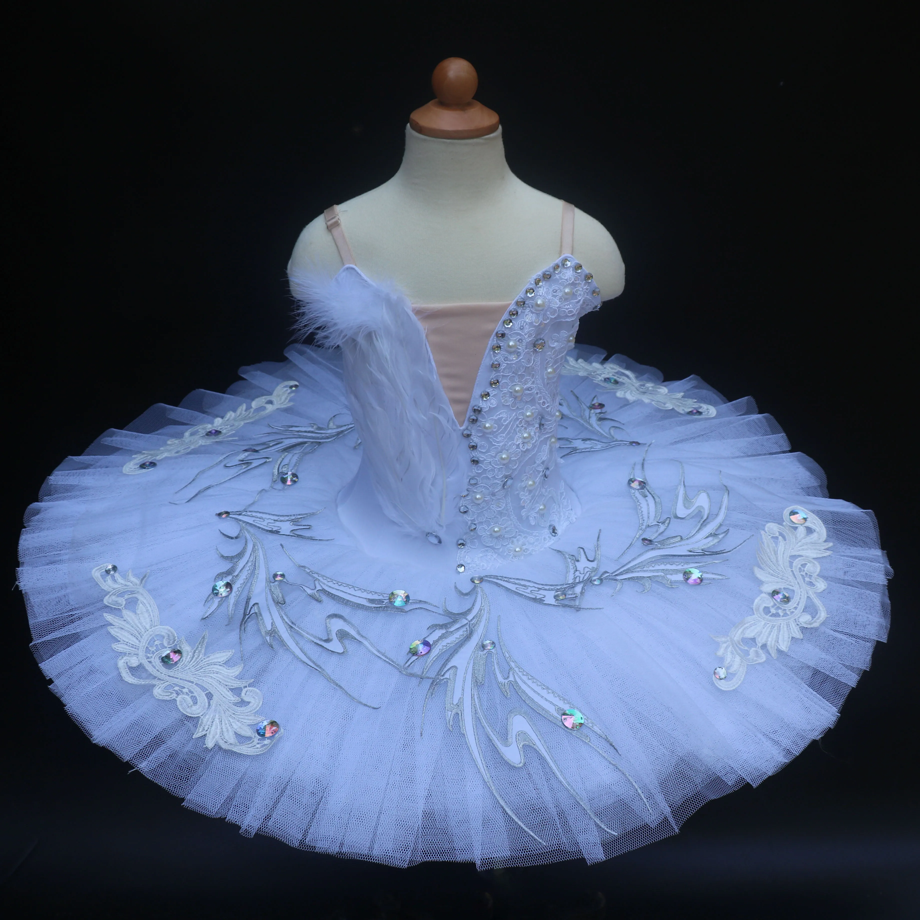 

New children's high-end ballet skirt female performance costume white suspenders fluffy yarn TUTU skirt stage costume performanc