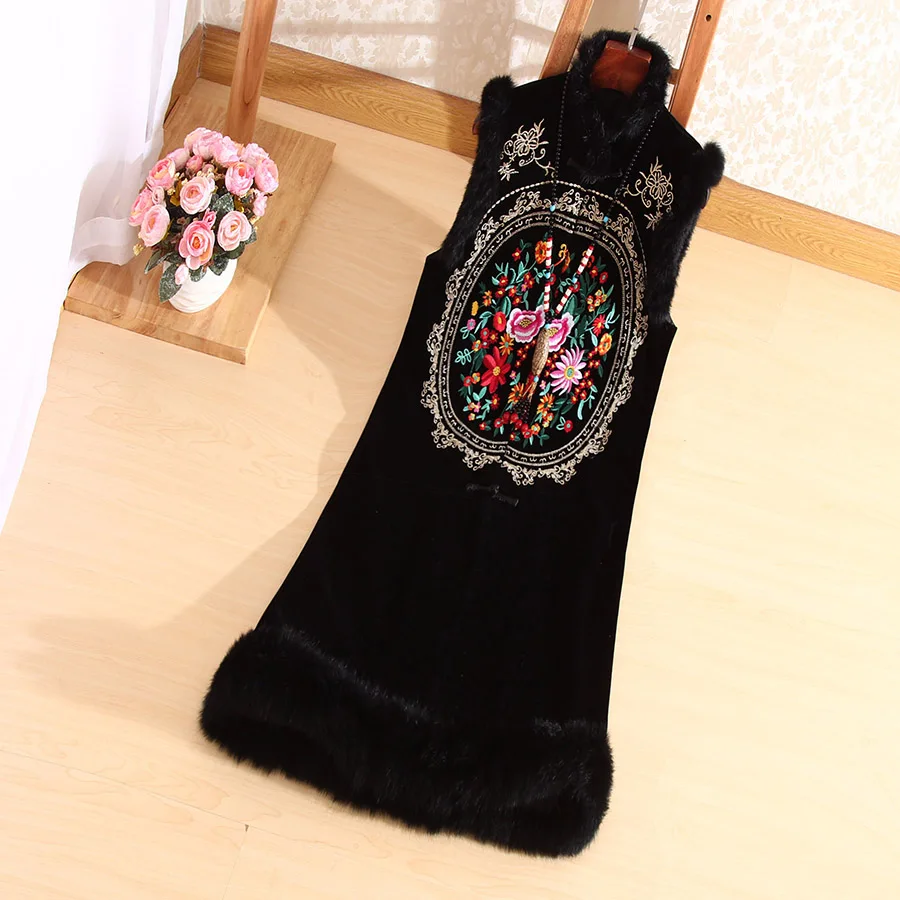 Autumn winter tops women vest vintage Elegant Floral embroidery loose lady outwear Rabbit hair sleeveless overcoat female S-XXL