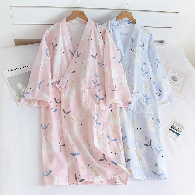 

Spring / Summer Cotton Gauze Thin Robe Women Cartoon Bathrobe Japanese Kimono Pajamas Three Quarter Robes Housewear Sleepwear