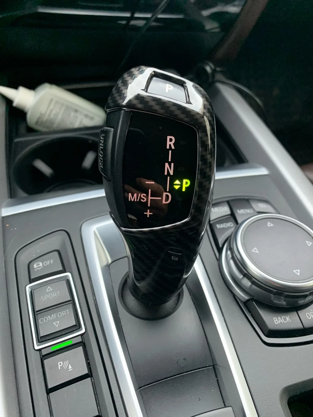 Carbon Fiber Style Gear Shift Handle Sleeve Button Cover Stickers For BMW 1 2 3 5 series X3 X4 X5 X6 F30 f10 f32 F25 F15 F16
