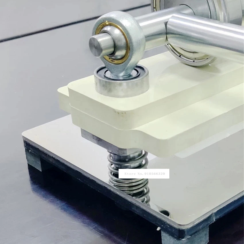 New Manual Die Cutting Machine Multifunctional Small Press Die Stamping Machine Household Leather Cutting Machine (130*120mm)