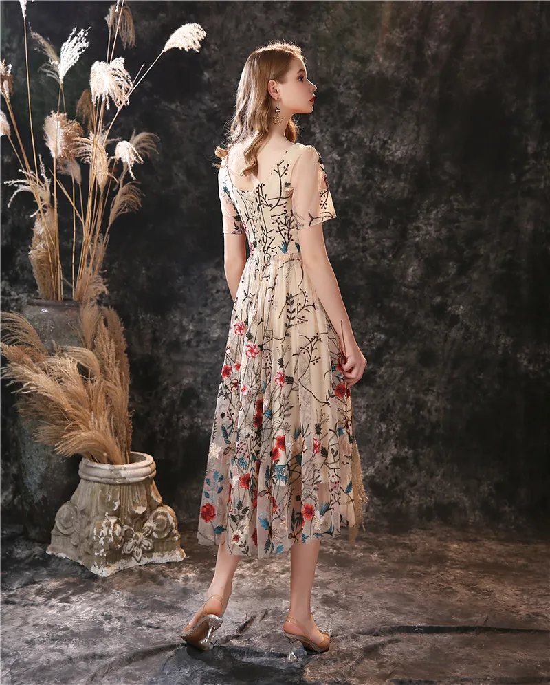 Champagne 2020 New Prom Dress A-line Short Sleeves Knee Length Floral Print Elegant Evening Dress платья знаменитостей vestidos