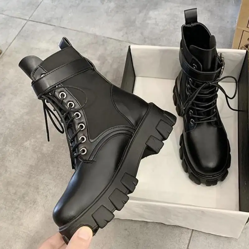 2020 Black Platform Combat Ankle Boots For Women Lace Up Buckle Strap Woman Shoes Winter Biker Boots Big Size