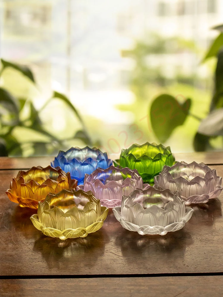 

Ancient methods glass, lotus colorful butter lamp holder, lotus lamp in front of Buddha, Buddhist articles and ornaments