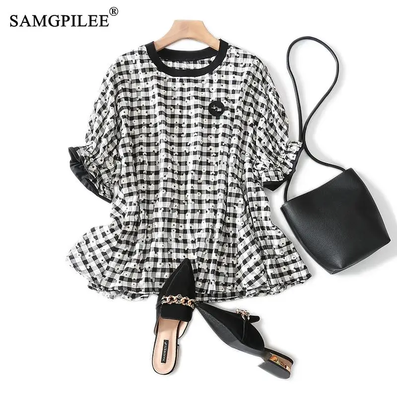 

Tops Women 2022 Casual T-shirt For Women Broadcloth Short Sleeve Plaid Oversized T Shirts O-neck Women Summer Clothing 4XL