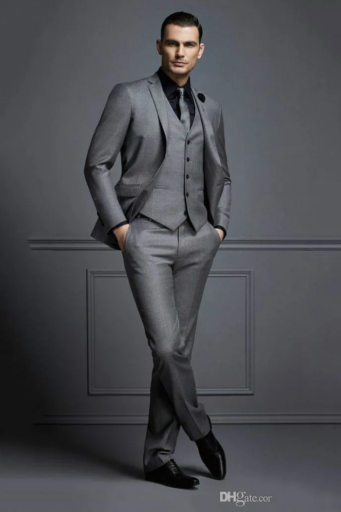 Handsome Dark สีเทา Mens ชุดใหม่แฟชั่นเจ้าบ่าวสูทชุดสำหรับที่ดีที่สุด Slim Fit เจ้าบ่าว Tuxedos สำหรับ Man