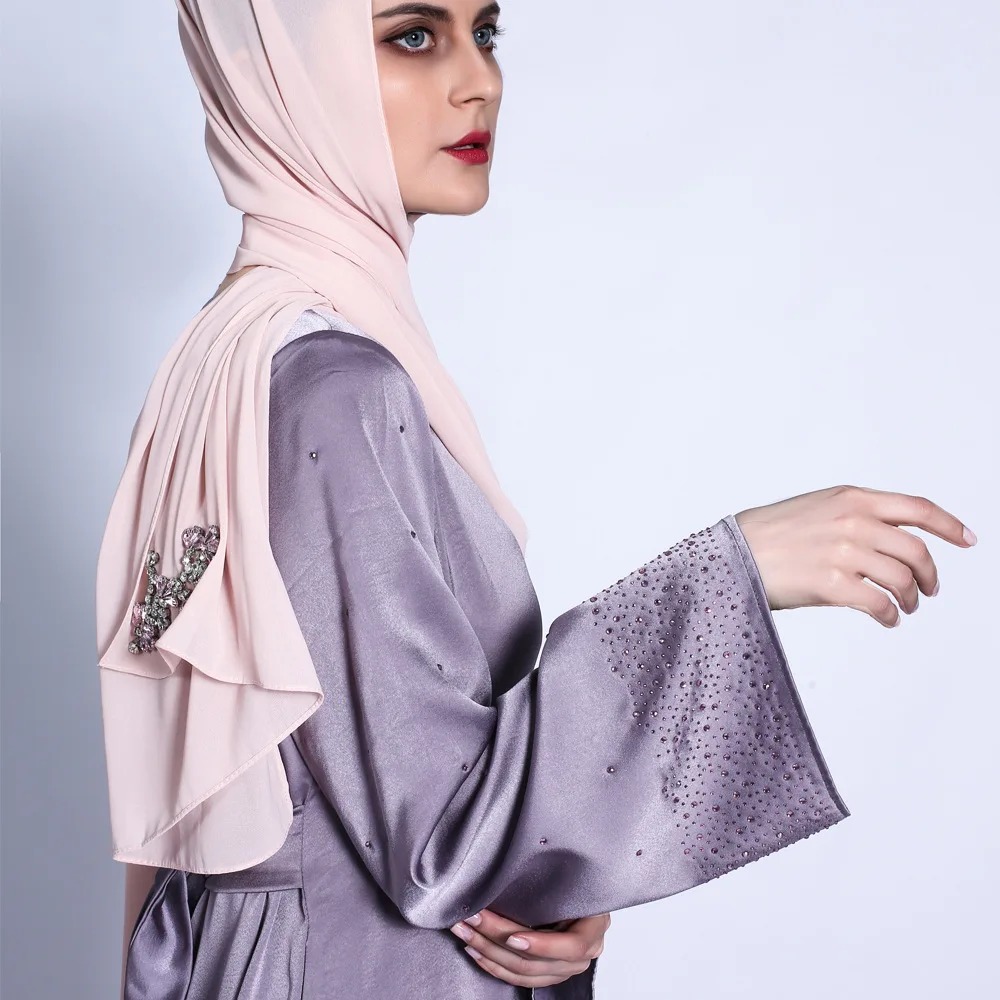 ชุดกิโมโนผ้าซาตินแบบเปิดสไตล์ดูไบ อาบายะตุรกี คาฟตัน ชุดมุสลิมสำหรับผู้หญิง เสื้อคลุมแบบอิสลาม ชุดสำหรับวันอีดและรอมฎอน ชุดคลุมยาวแบบจาลาบียะ