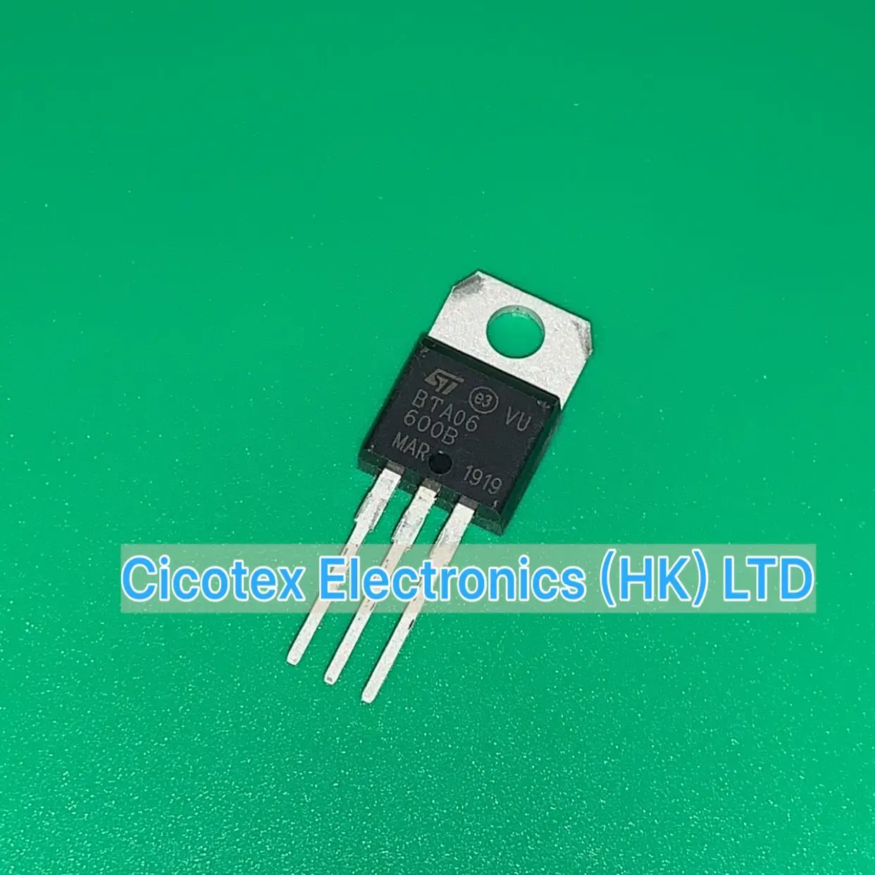 10pcs/lot BTA06-600BRG TO-220AB BTA06-600B RG TRIAC 600V 6A TO220AB BTA06600BRG BTA06-6008