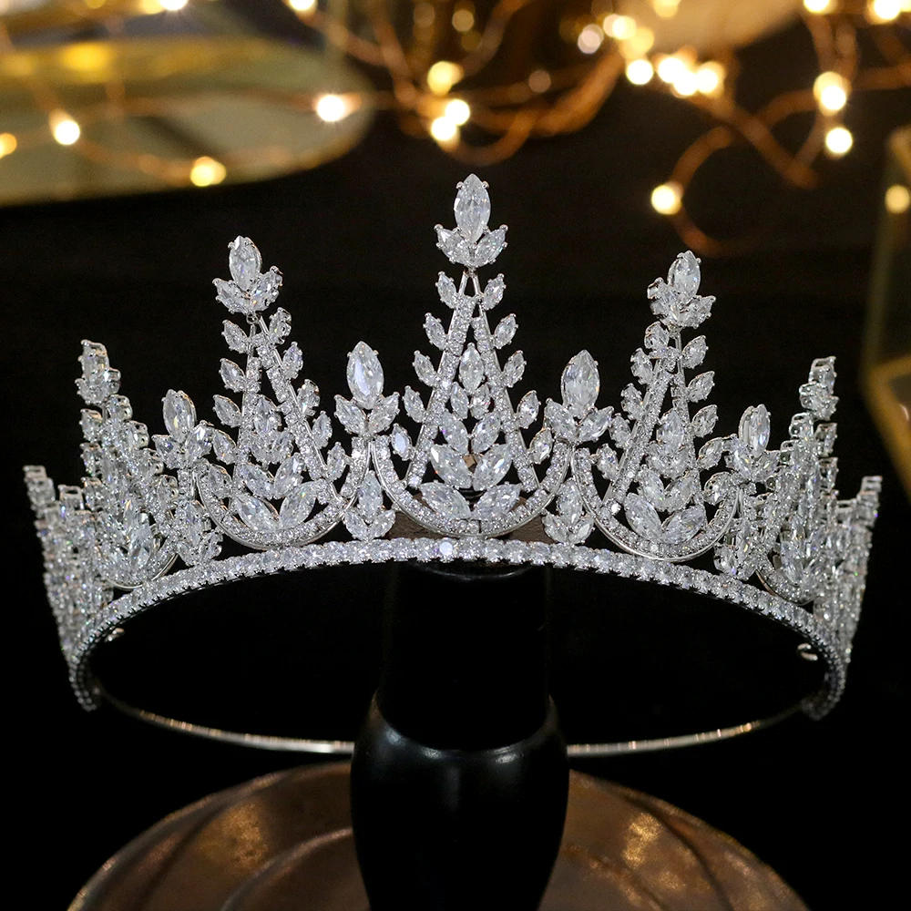 

Bridal wedding luxury crystal headdress female elegant crystal crown king wedding hair accessories zirconia material tiara