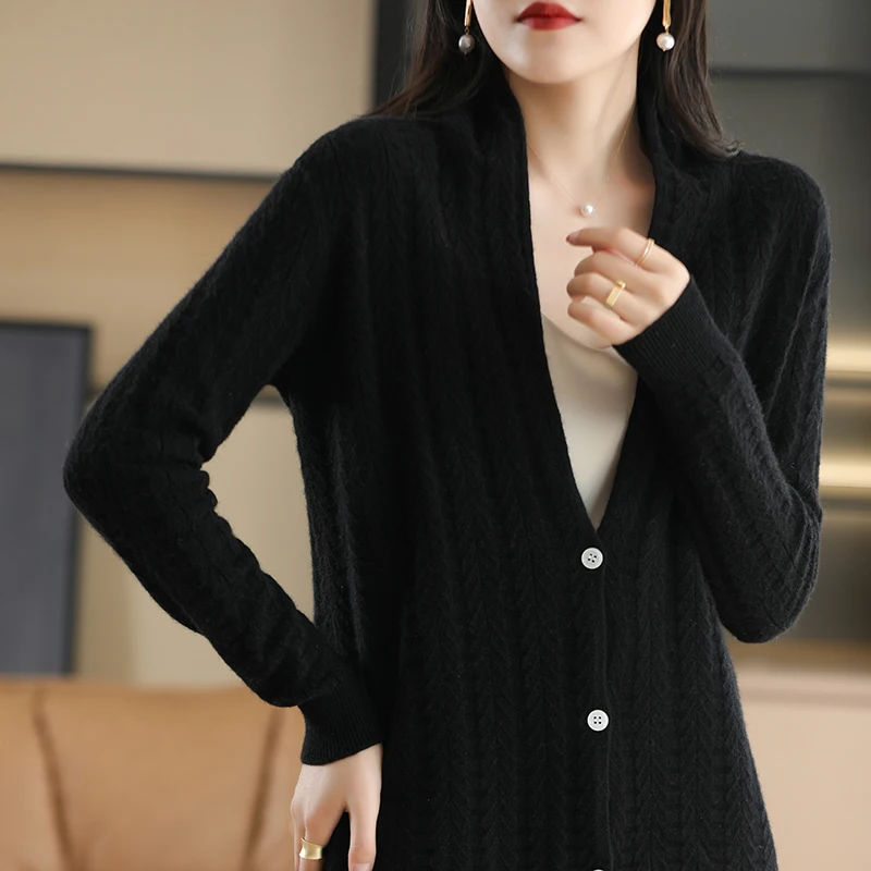 2022 Spring and Autumn New Pure Wool Knitted Cardigan Women Big V-Neck Jacket Trendy Fashion Top Women\'s Clothing Loose Sweater