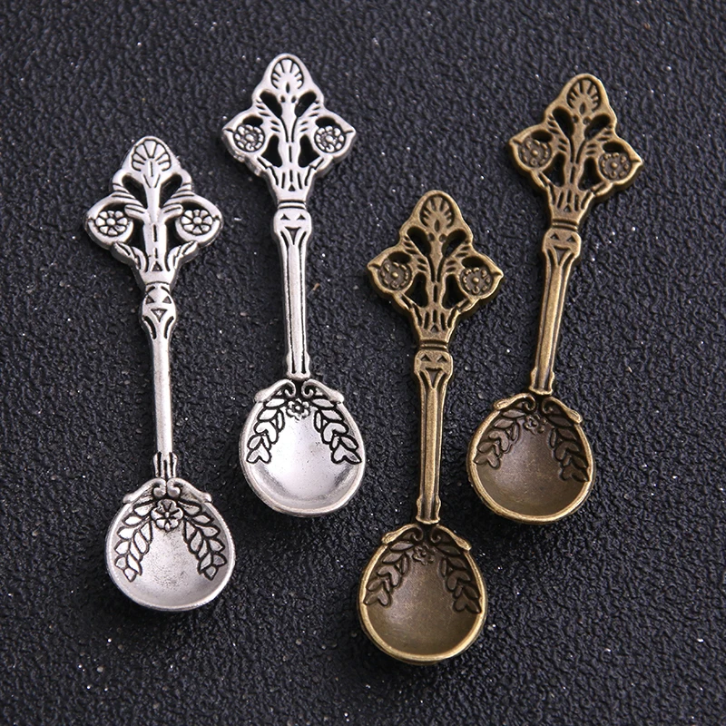 4Pcs 14*59mm two color Spoon Charm DIY Jewelry Making Spoon Pendant Necklace Jewelry Making Accessories