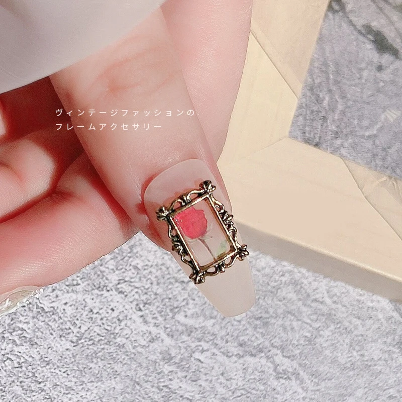 Retro Gold Metall 3D Charm Fotorahmen-Set mit Legierungs-Nieten Nagelkunst Maniküre Schmuck Zubehör-Kit - 5 Stück – Detail 2