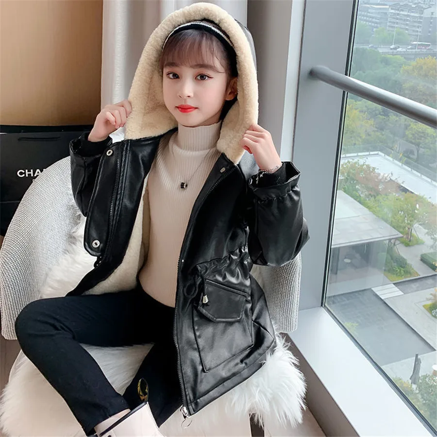 Winter Girls Leather Windbreaker Fleece Thicken Mid-length Children\'s Outerwear Fashion Warm New Year PU Trench Coat for Kids